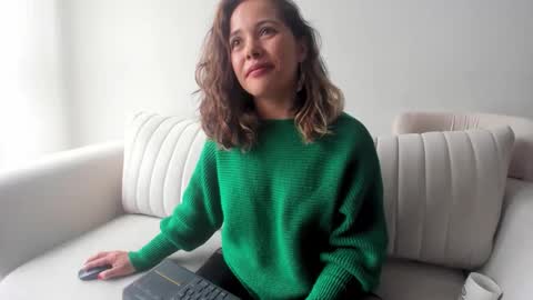 Regina Phalange online show from 03-06-25, 08:59