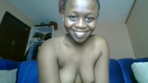 cheeky_charms online show from 03-25-26, 08:48