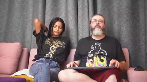 Snapshot of cheeseburgerjesus chatting on 12-11-24, 12:12 Cheesburger Jesus and whoever showed up. online show from 12-11-24, 12:12