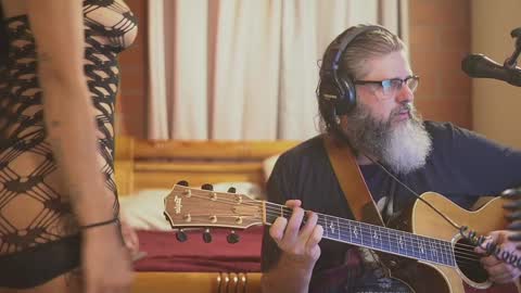 Snapshot of cheeseburgerjesus chatting on 03-04-25, 01:12 Cheesburger Jesus and whoever showed up. online show from 03-04-25, 01:12