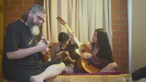 Snapshot of cheeseburgerjesus chatting on 03-12-25, 03:07 Cheesburger Jesus and whoever showed up. online show from 03-12-25, 03:07