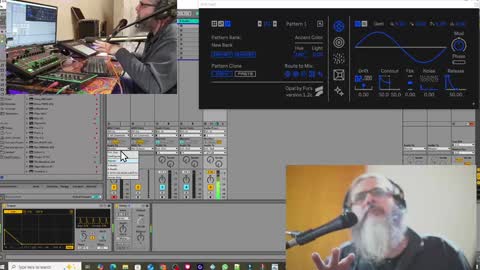 Snapshot of cheeseburgerjesus chatting on 09-28-25, 03:39 Cheesburger Jesus and whoever showed up. online show from 09-28-25, 03:39