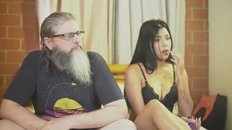 Snapshot of cheeseburgerjesus chatting on 10-24-25, 05:20 Cheesburger Jesus and whoever showed up. online show from 10-24-25, 05:20