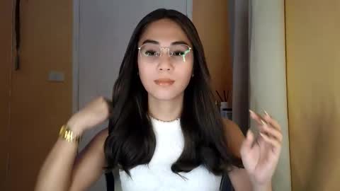 chelly4u69 online show from 04-05-26, 01:36