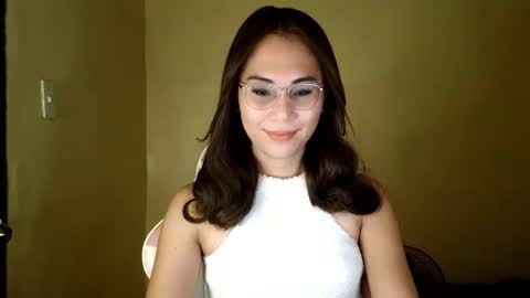 chelly4u69 online show from 05-18-26, 04:07