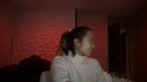 Snapshot of chellybear101 chatting on 12-24-24, 08:00 chellybear101 online show from 12-24-24, 08:00