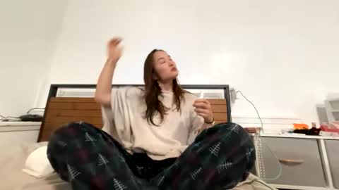 Snapshot of chellybear101 chatting on 02-09-26, 03:38 chellybear101 online show from 02-09-26, 03:38