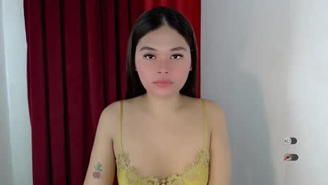 Snapshot of chelse_coco chatting on 06-08-26, 10:21 CHELSEA online show from 06-08-26, 10:21