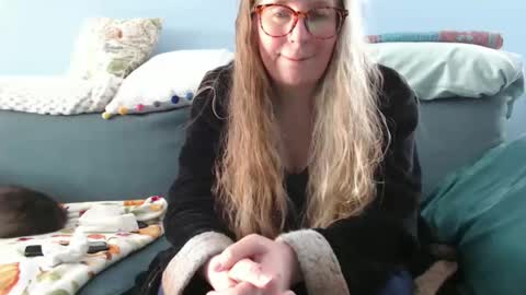 Chelsea online show from 02-17-25, 06:04