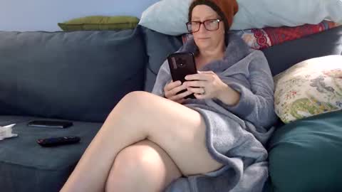 Chelsea online show from 09-24-25, 02:09