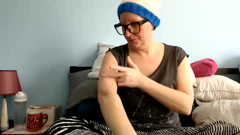 Chelsea online show from 12-21-25, 04:36