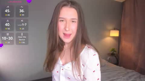 Snapshot of chelsiecleal chatting on 11-19-25, 07:25 chelsiecleal online show from 11-19-25, 07:25