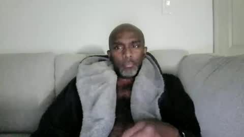Snapshot of chenthu1979 chatting on 07-05-26, 11:28 chenthu1979 online show from 07-05-26, 11:28