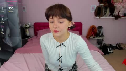 Cherie Dillon online show from 03-31-26, 07:31