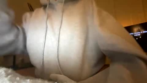 Snapshot of cherrieamaretto chatting on 01-06-26, 03:21 cherrieamaretto online show from 01-06-26, 03:21