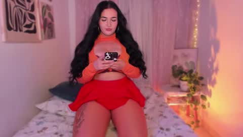 Snapshot of cherries_and_wine_ chatting on 11-28-25, 10:34 cherries_and_wine_ online show from 11-28-25, 10:34