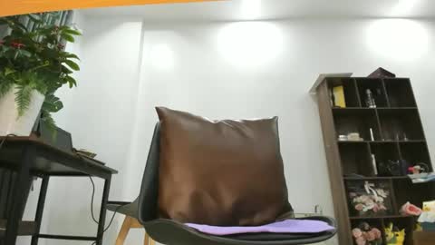 cherry online show from 06-06-26, 09:47