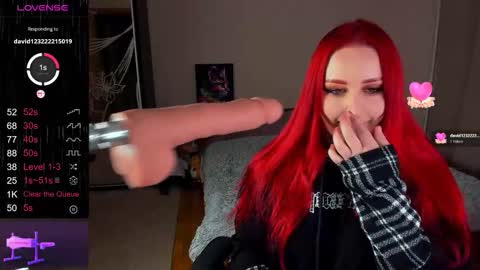 Snapshot of cherry__girl_ chatting on 10-21-25, 03:46 Emily online show from 10-21-25, 03:46