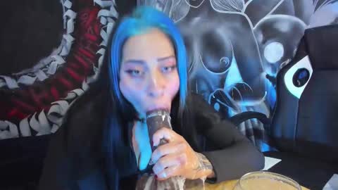 cherry jenklins87 online show from 03-18-26, 01:36