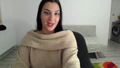 Snapshot of cherry_pie95 chatting on 12-03-25, 03:03 Sherry online show from 12-03-25, 03:03