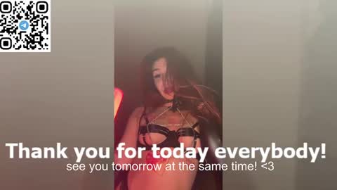 Snapshot of cherry_pie_88 chatting on 02-16-25, 03:59 Vanessa Ray STREAMING TIME everyday of the week - German time. except Saturday online show from 02-16-25, 03:59