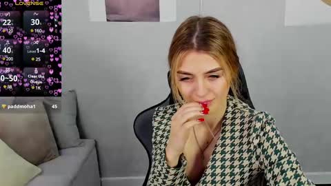 cherry_pr1ce online show from 01-13-25, 07:32