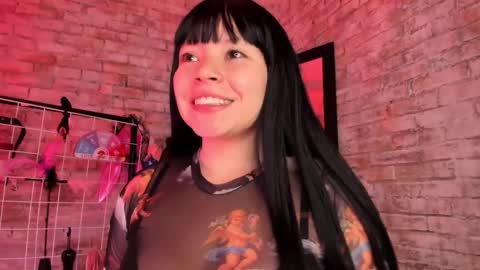 Snapshot of cherry_xoxx chatting on 10-27-25, 12:09 online show from 10-27-25, 12:09