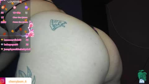 Snapshot of cherrybom_ chatting on 12-02-24, 10:28 dayis independent model online show from 12-02-24, 10:28