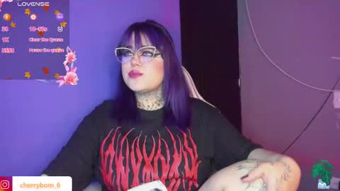 Snapshot of cherrybom_ chatting on 12-29-24, 08:00 dayis independent model online show from 12-29-24, 08:00