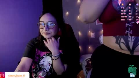 Snapshot of cherrybom_ chatting on 02-07-25, 05:20 dayis independent model online show from 02-07-25, 05:20