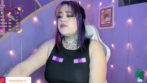 Snapshot of cherrybom_ chatting on 09-22-25, 04:47 dayis independent model online show from 09-22-25, 04:47