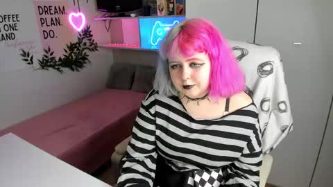 Sarah online show from 02-07-26, 09:40