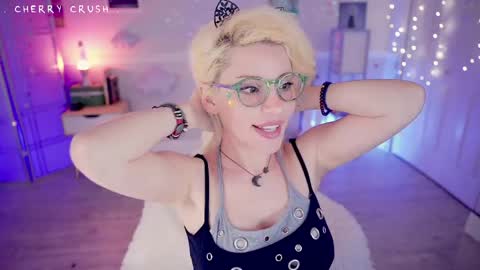 Cherry Crush  online show from 03-29-26, 05:35