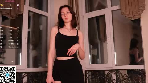 Snapshot of cherrymira chatting on 05-26-26, 05:42 Loise online show from 05-26-26, 05:42