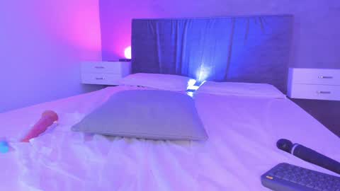 Snapshot of cherrysnow_ chatting on 02-07-25, 10:08 Cherry online show from 02-07-25, 10:08