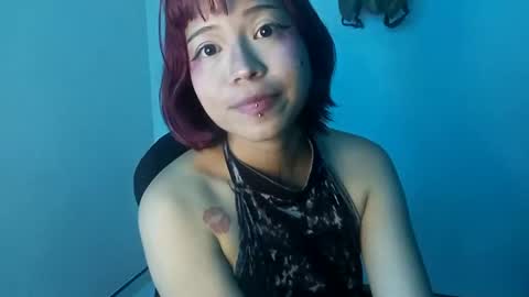 Snapshot of cherrywitchy chatting on 01-24-25, 04:48 Cherry online show from 01-24-25, 04:48