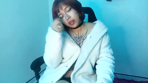 Snapshot of cherrywitchy chatting on 01-26-25, 05:23 Cherry online show from 01-26-25, 05:23