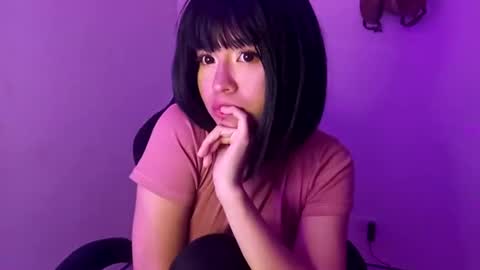 Snapshot of cherrywitchy chatting on 02-03-25, 07:18 Cherry online show from 02-03-25, 07:18