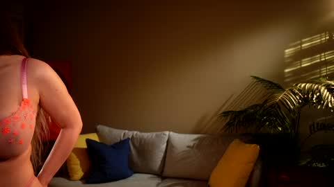 Snapshot of cheryl_pride chatting on 02-12-26, 12:27 cheryl_pride online show from 02-12-26, 12:27