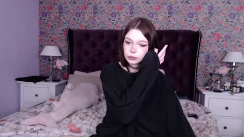 amelia online show from 01-10-25, 08:51