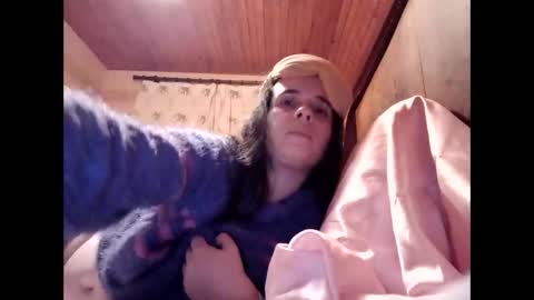 Snapshot of cherymoon89 chatting on 01-12-25, 11:04 CherryMoon online show from 01-12-25, 11:04