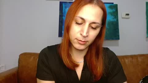 Snapshot of chewygummy chatting on 10-22-25, 09:47 chewygummy online show from 10-22-25, 09:47