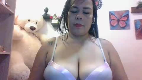 ChiaraFioree online show from 09-25-25, 08:45