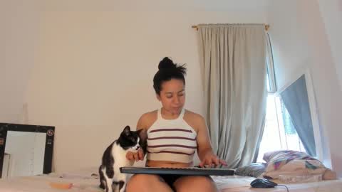 Chiara fustox online show from 02-24-26, 08:07