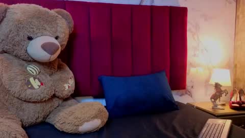 CHIARA online show from 07-18-26, 01:04