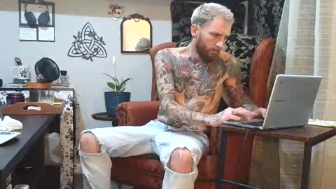 chiarov online show from 04-14-26, 03:56