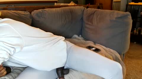 Que online show from 04-03-26, 04:54