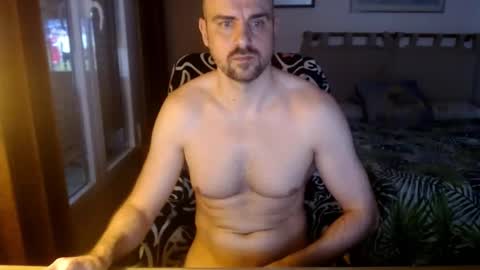 chicocam1983 online show from 03-08-25, 05:11