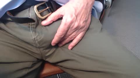 Snapshot of chiguy444 chatting on 03-07-25, 08:33 chiguy444 online show from 03-07-25, 08:33