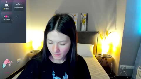 Snapshot of chilgato chatting on 10-18-25, 08:59 Cameron online show from 10-18-25, 08:59